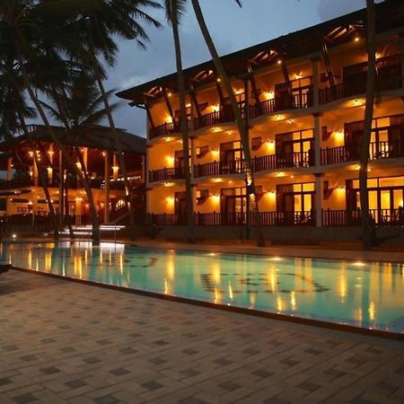 Whispering Palms Hotel Bentota Exterior foto