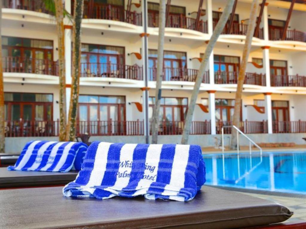 Whispering Palms Hotel Bentota Exterior foto