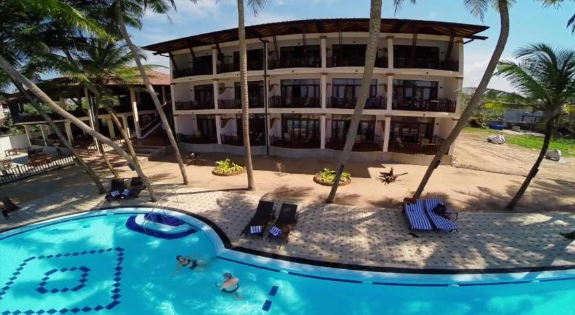 Whispering Palms Hotel Bentota Exterior foto