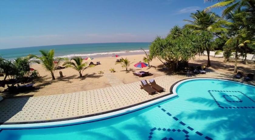 Whispering Palms Hotel Bentota Exterior foto